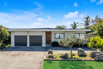 8 Indus Place, Half Moon Bay