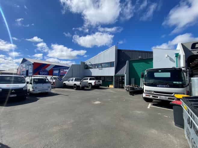 High Profile Industrial in the heart of Sydenham