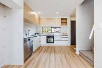 2/85 Jaemont Avenue, Te Atatu South