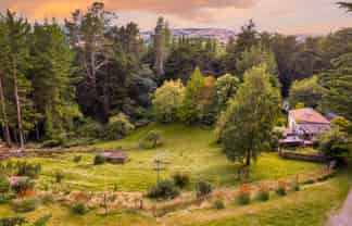 353 Blue Spur Road, Lawrence