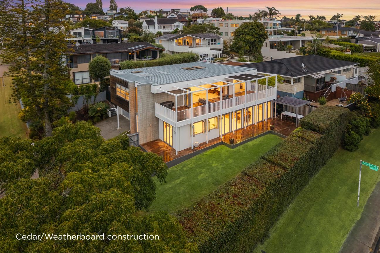 Modern family home with sea views - Widok 3