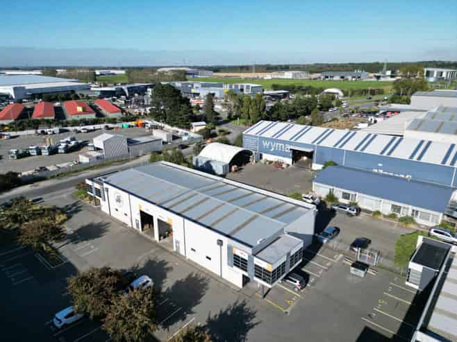 North Facing Warehouse & Office