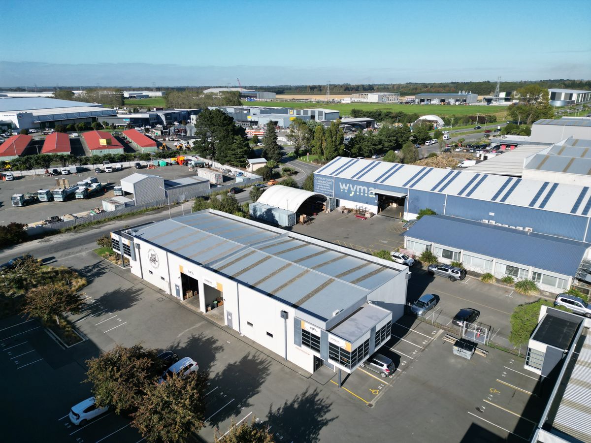 North Facing Warehouse & Office - Ansicht 3