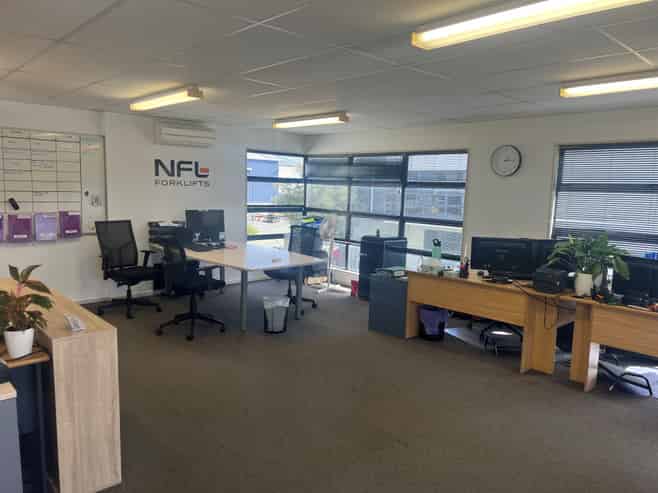 North Facing Warehouse & Office