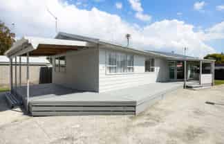 53 Karen Crescent, Dinsdale