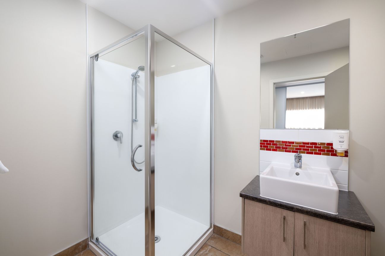 Ramada Suite Long-term Investment, by Chch Stadium – další