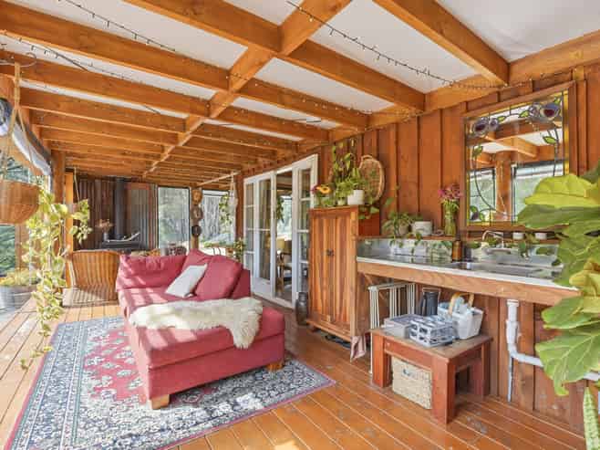 16 Naumai Crescent, Mangamahu