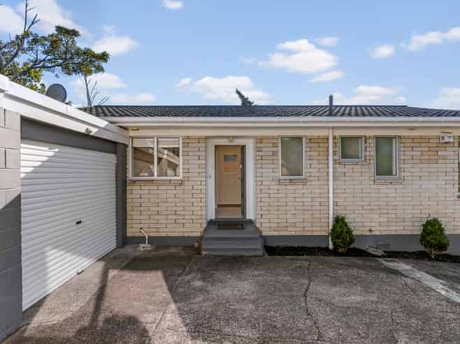 2/15 Sherie Place, Howick