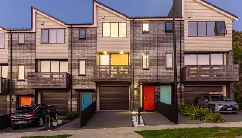 25 Holystone Road, Whitby