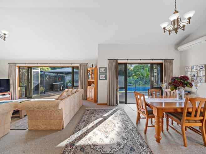 1 Church View Road, Waiau Pa