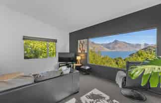 14B Mckerrow Place, Sunshine Bay