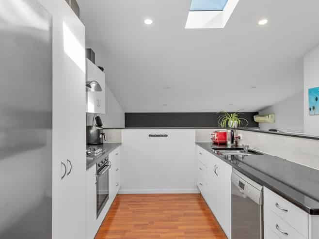 14B Mckerrow Place, Sunshine Bay