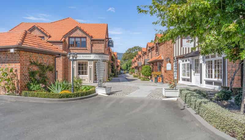 31/24 Quiet Woman Way, Monaco