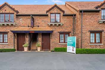 31/24 Quiet Woman Way, Monaco