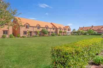 31/24 Quiet Woman Way, Monaco