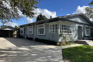 17 Halls Road, Pahiatua