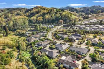 12 Sanctuary Drive, Stoke