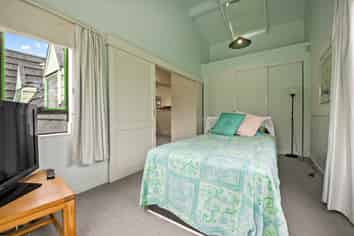 42B Combes Road, Remuera