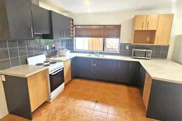 15 Summerfield Lane, Albany