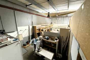 Modern Burswood Showroom | 204 m2