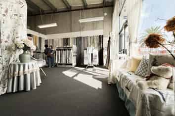 Modern Burswood Showroom | 204 m2