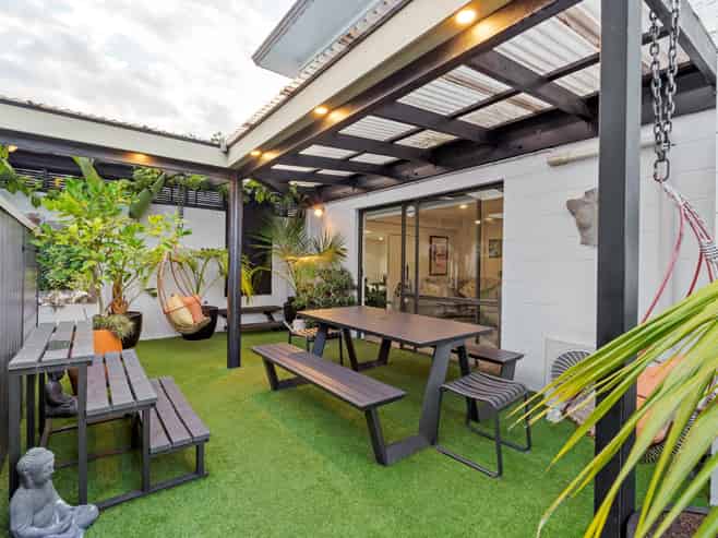 3 Elgin Place, Red Beach