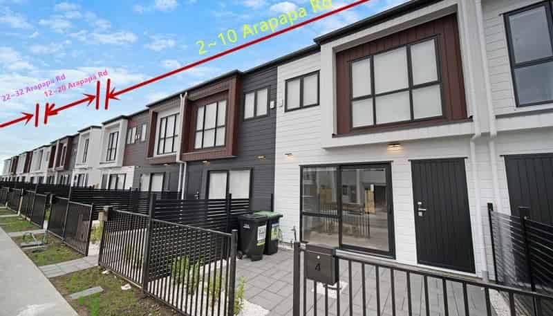 8 Arapapa Road, Takanini