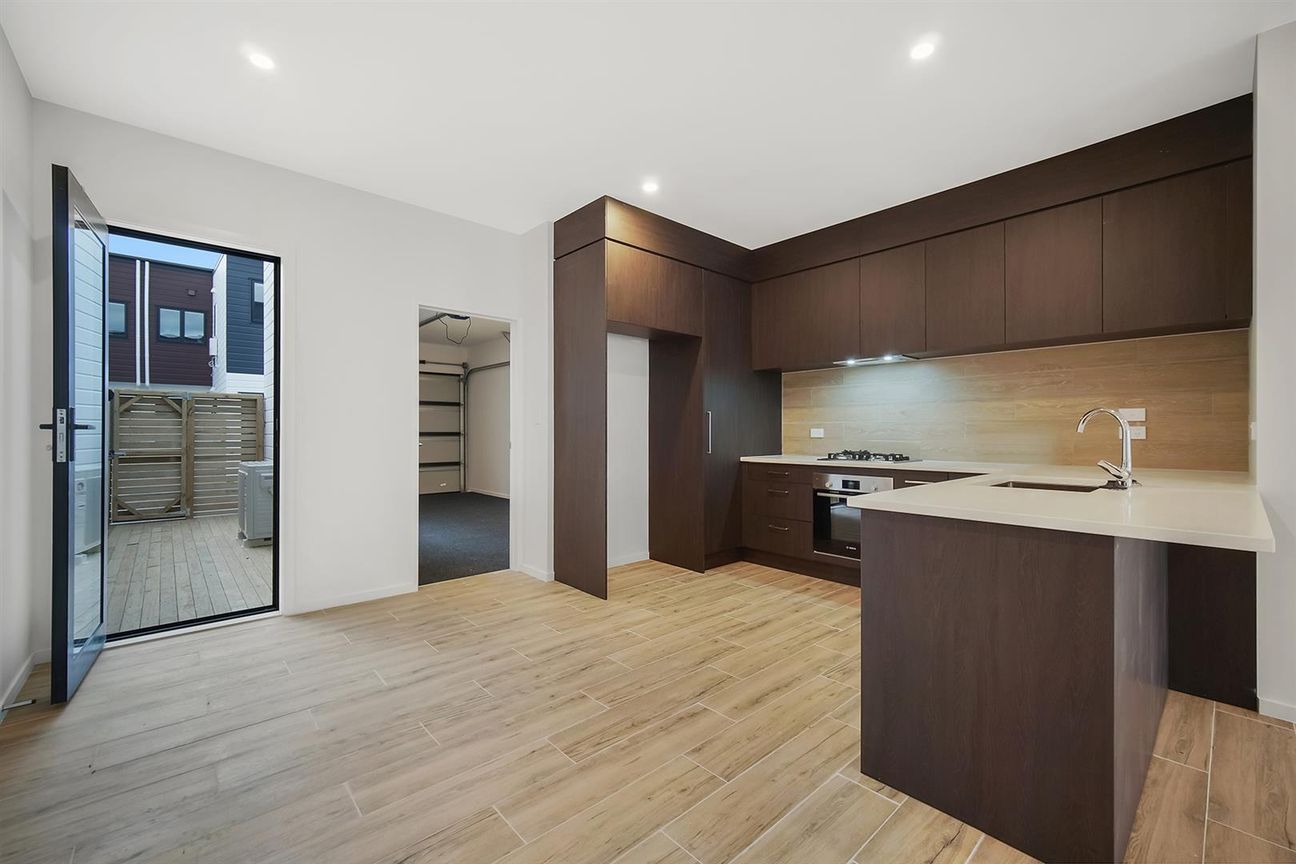 Stunning Three Bedroom Townhouse - Bild 3