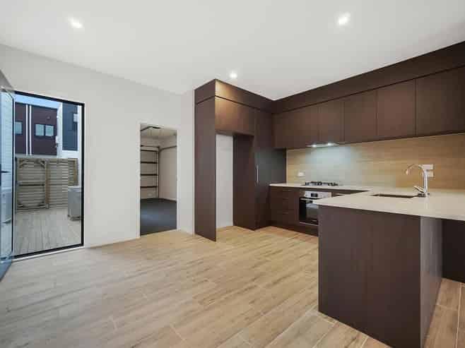 8 Arapapa Road, Takanini