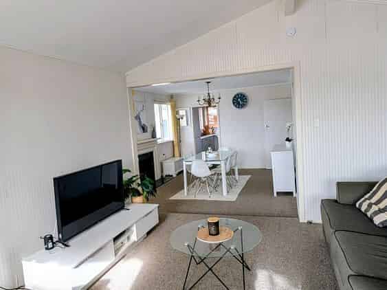 18 Eaton Road, Hillsborough