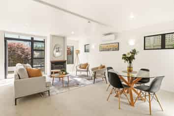 2D Hatton Street, Karori