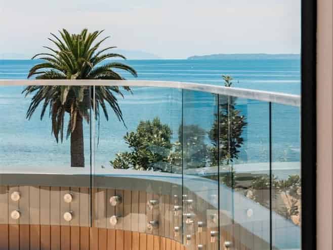  60 Milford Road, Milford