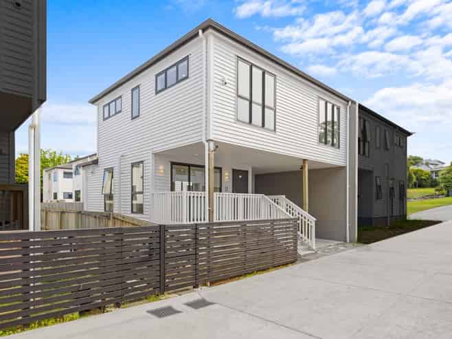 10/62 Coxhead Road, Manurewa East