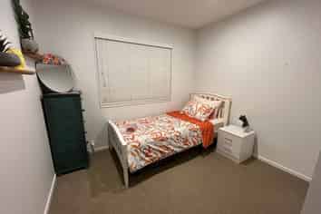 17 Mona Vale, West Harbour