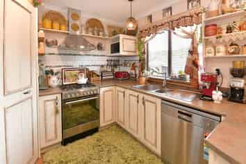 143 Brian Crescent, Stanmore Bay