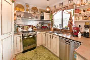 143 Brian Crescent, Stanmore Bay