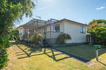 2 Greenwich Street, Richmond Heights