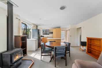 2 Greenwich Street, Richmond Heights