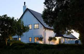 51 Simla Avenue, HAVELOCK NORTH