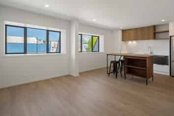 B/18 Maxwell rd, Blenheim Central