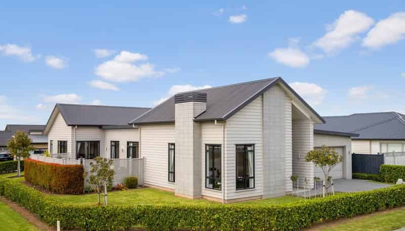 2 Kabardin Street, Karaka