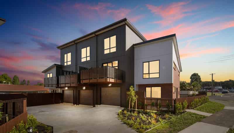 2C Liverpool Street, Papakura