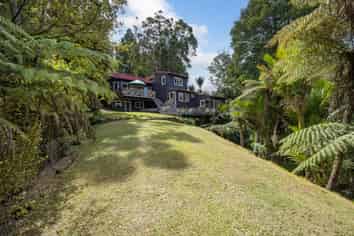 36 Tainui Road, Titirangi