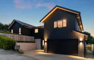 13 Weka Close, Red Beach