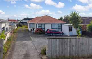 49 Buckland Road, Mangere East