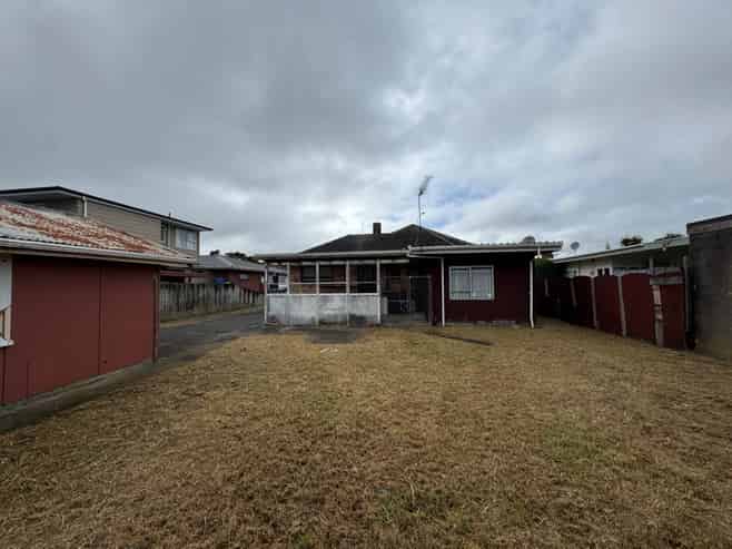 46 McKean Avenue, Manurewa