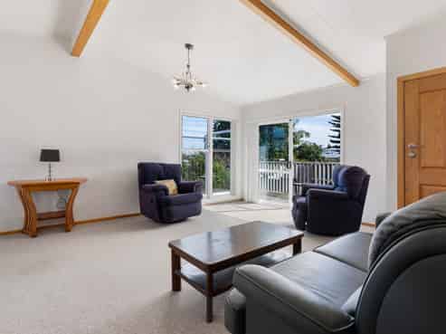 19 Carole Crescent, Pakuranga