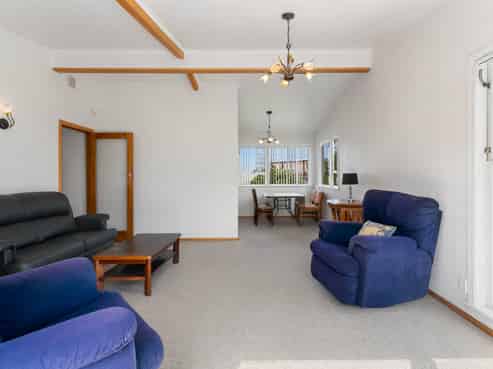 19 Carole Crescent, Pakuranga