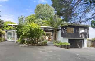 57 Hill Road, Hillpark