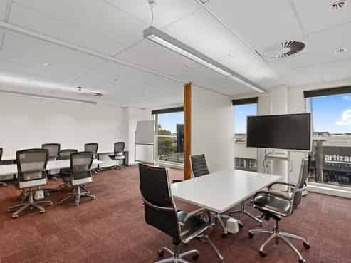 Large Standalone Office - 1,973sqm over 3 Levels